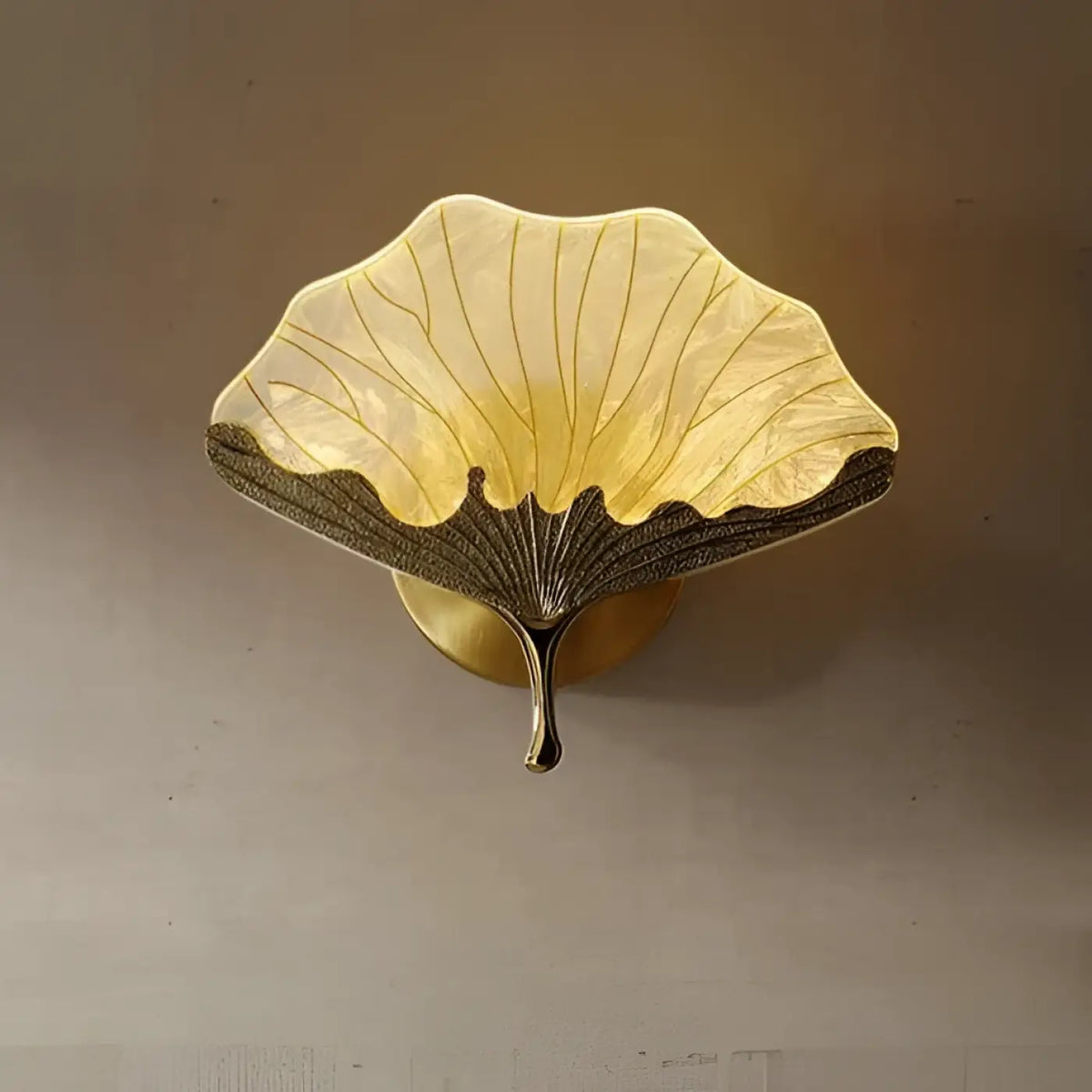 Applique murale en forme de feuille dorée, tailles S et M