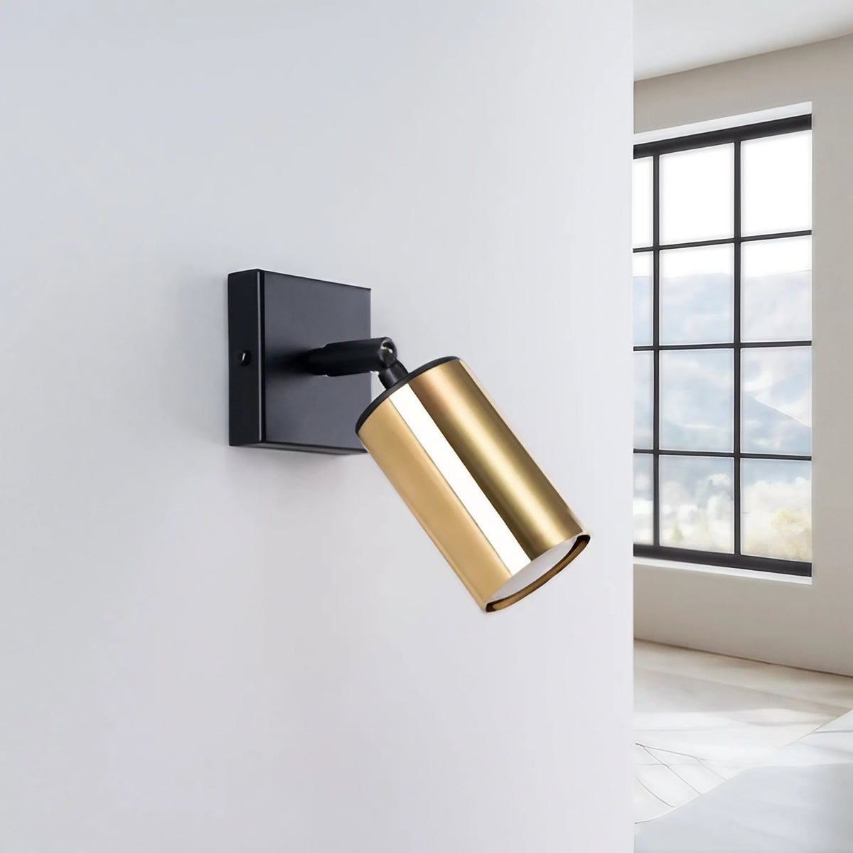Applique murale spot orientable noir et doré, 18,5 cm