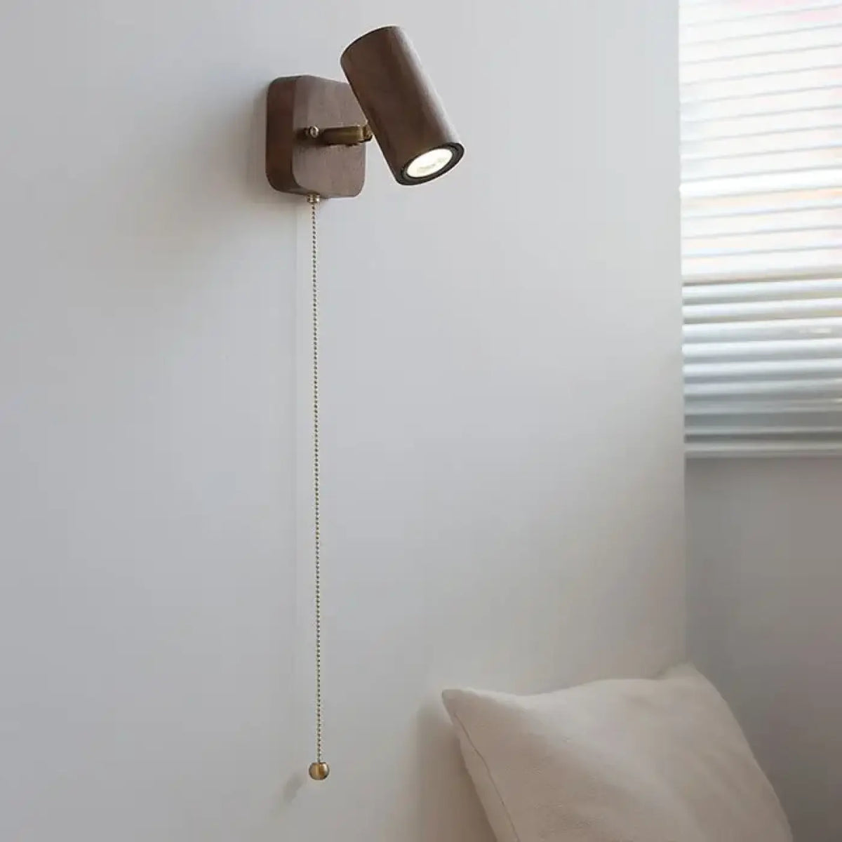 Applique murale orientable en bois naturel