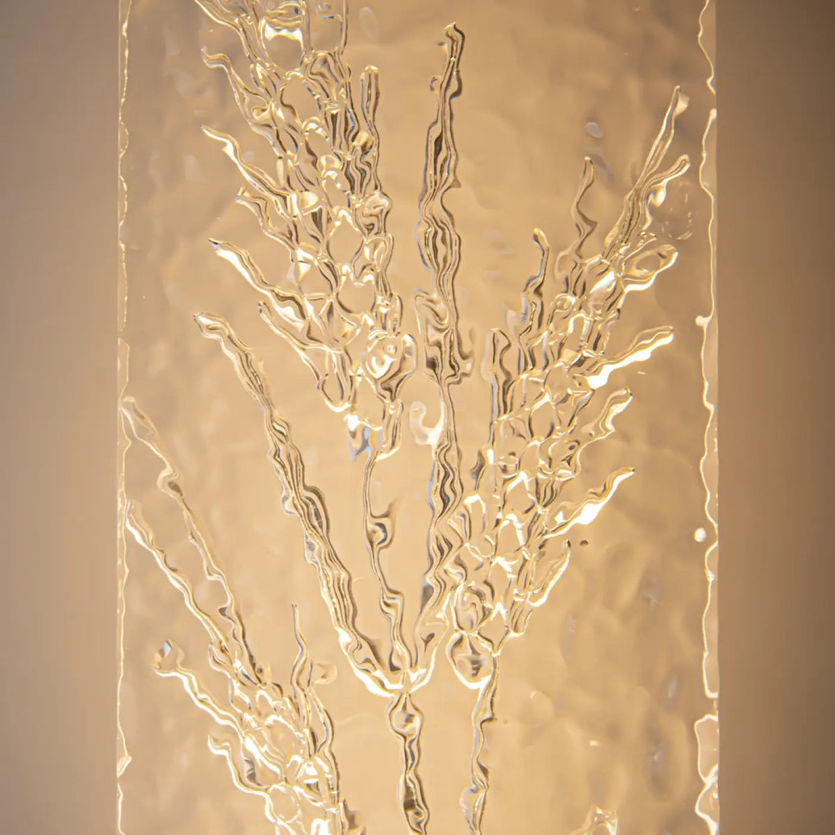 Applique murale LED plaquette de verre travaillé, doré ou argenté