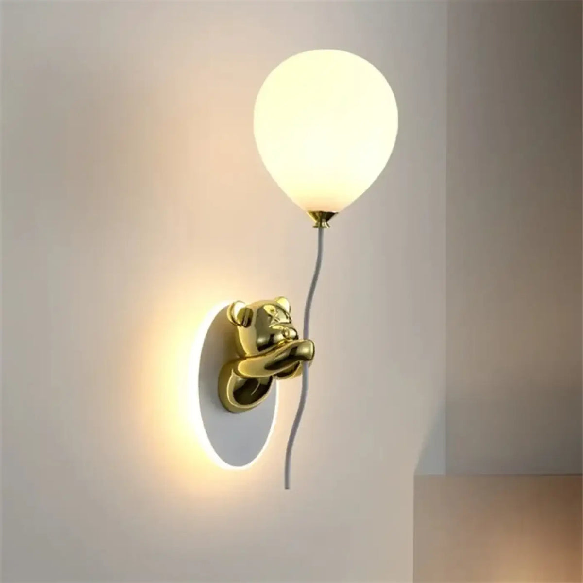 Applique LED ourson au ballon pour chambre d'enfant, doré