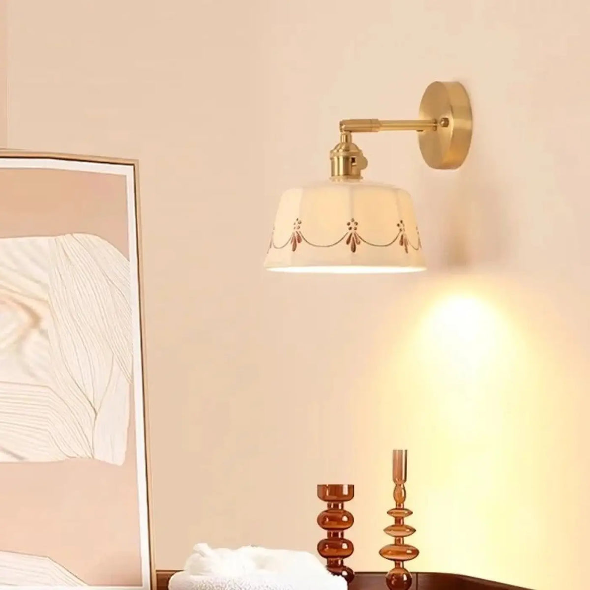 Applique rétro chic en céramique à motifs et laiton