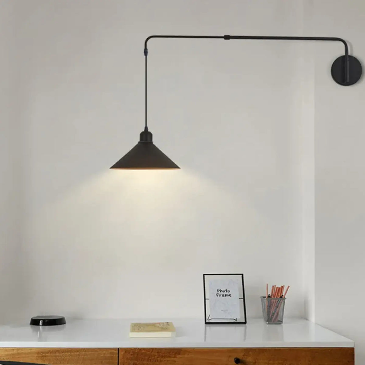 Applique scandinave à bras orientable, deux formes d'abat-jour