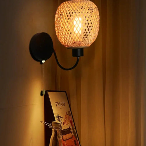 Applique de tête de lit, rotin tressé et aluminium noir