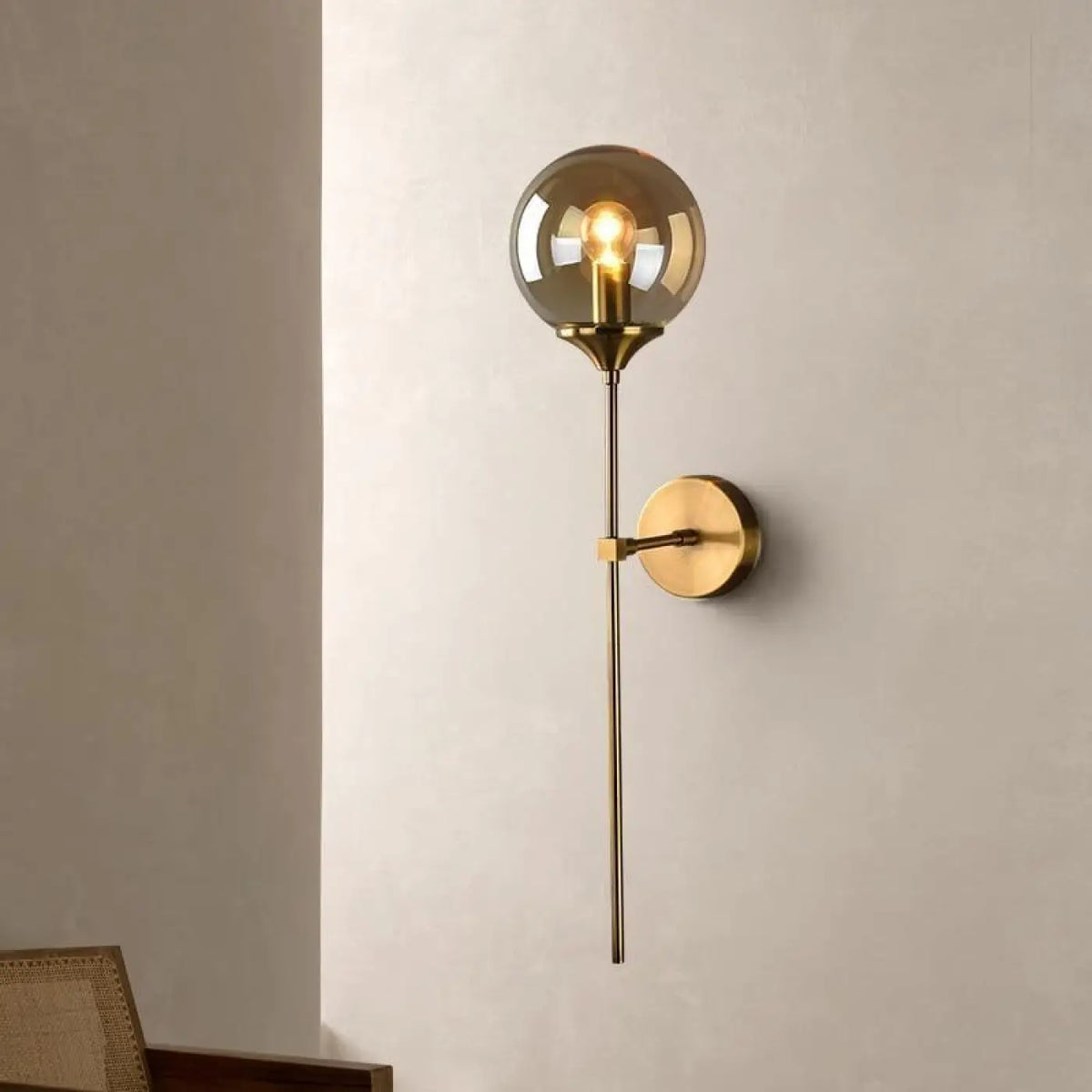 Applique murale en verre fumé, lumière tamisée
