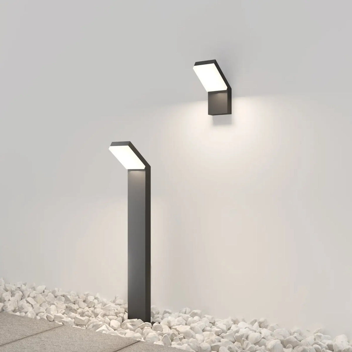 Borne extérieure LED à cadre décalé en acier noir, 80 cm