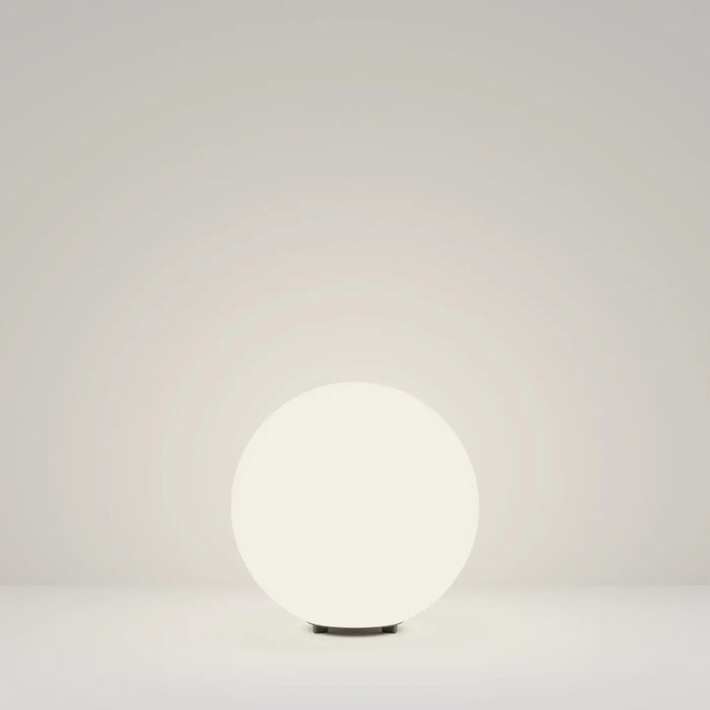 Boule lumineuse de jardin sur piquet, 30 ou 50 cm, IP54