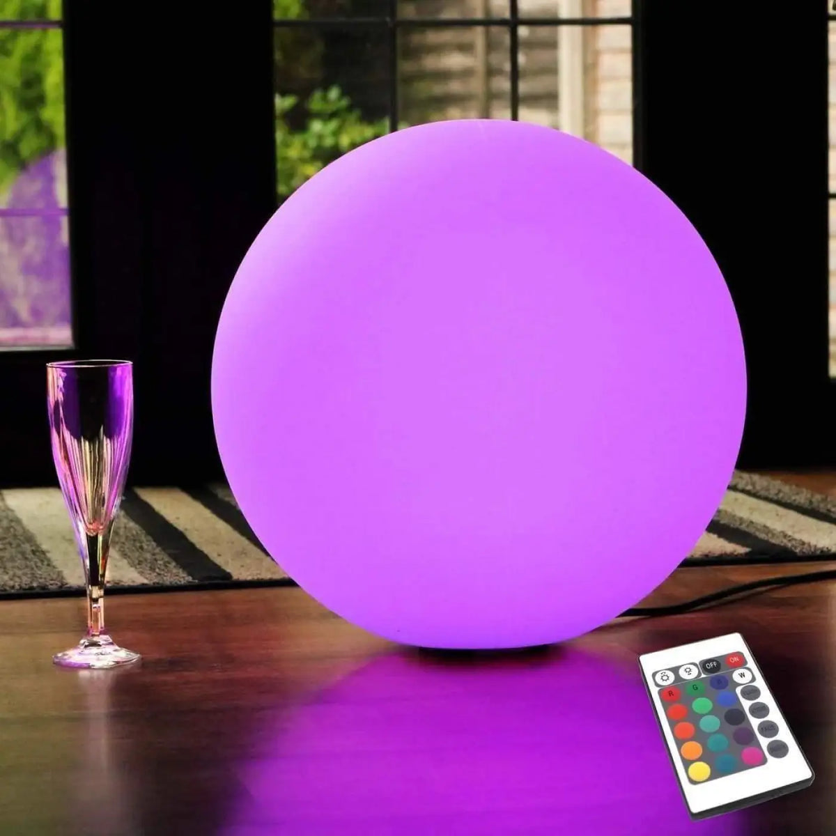 Boule lumineuse à poser, quatre tailles de S à XL