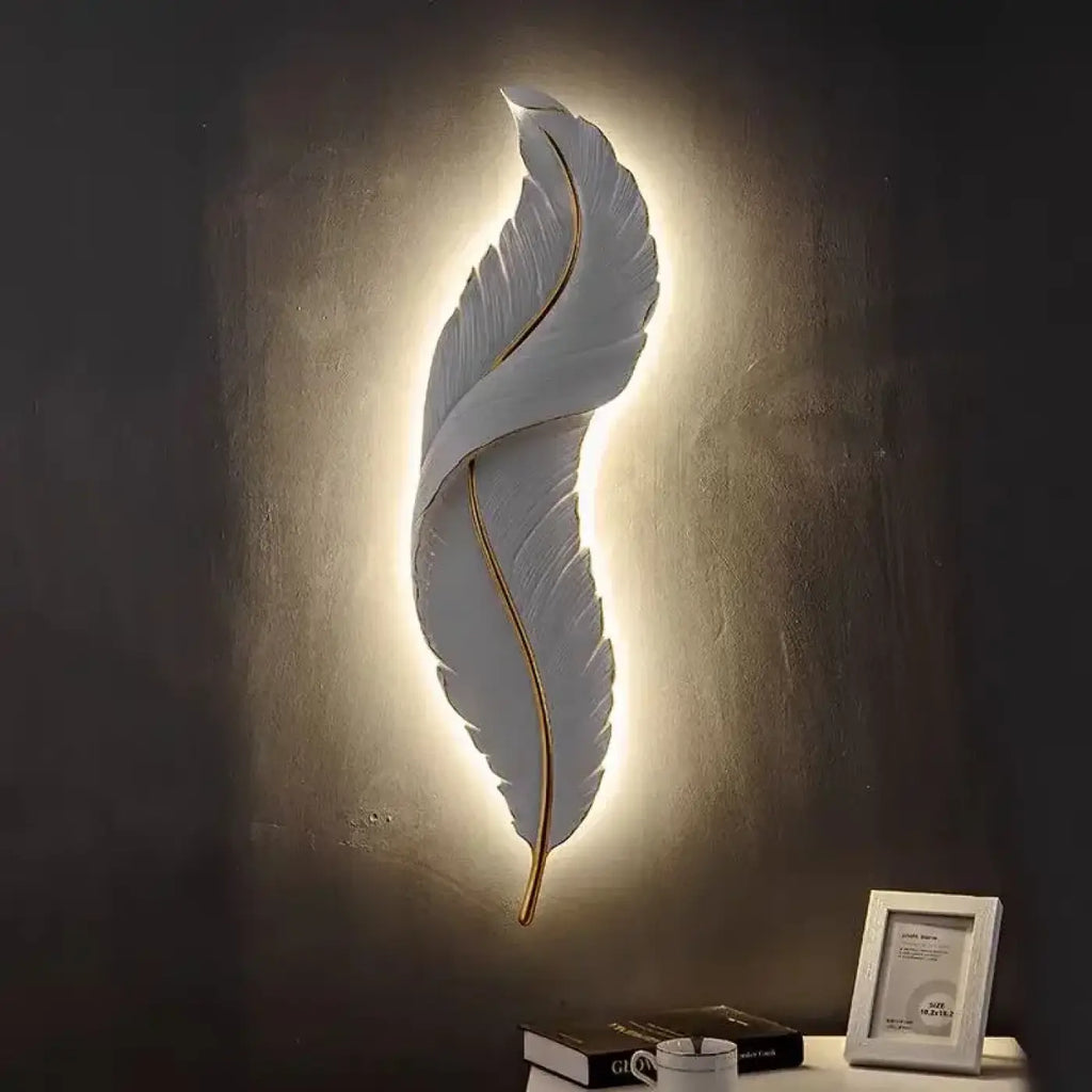 Grande applique murale en forme de plume, blanche
