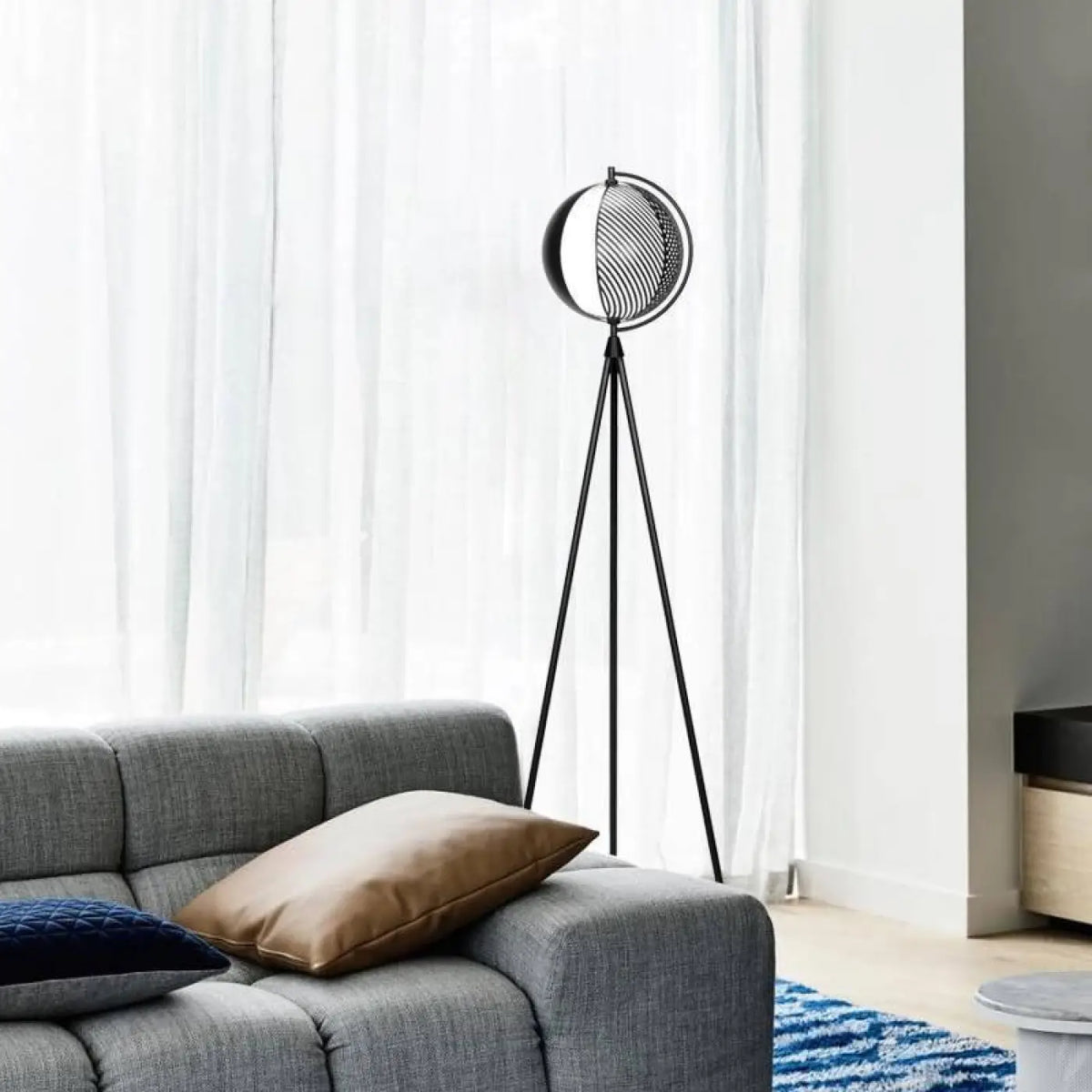 Lampadaire avec boule lumineuse, lampe sur pied moderne