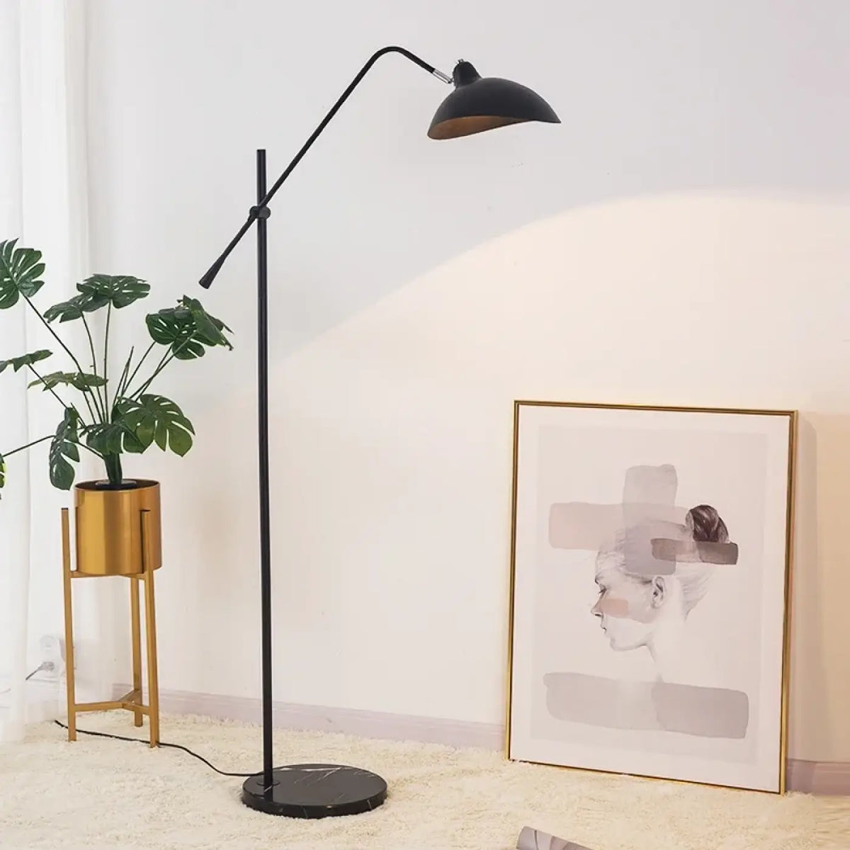 Lampadaire contemporain en métal à tête orientable, noir ou doré, noir