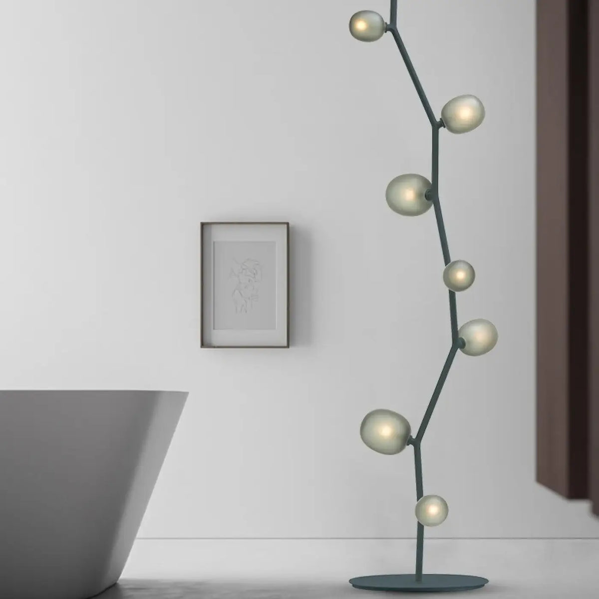 Lampadaire en métal et globes de verre, blanc, noir ou rose
