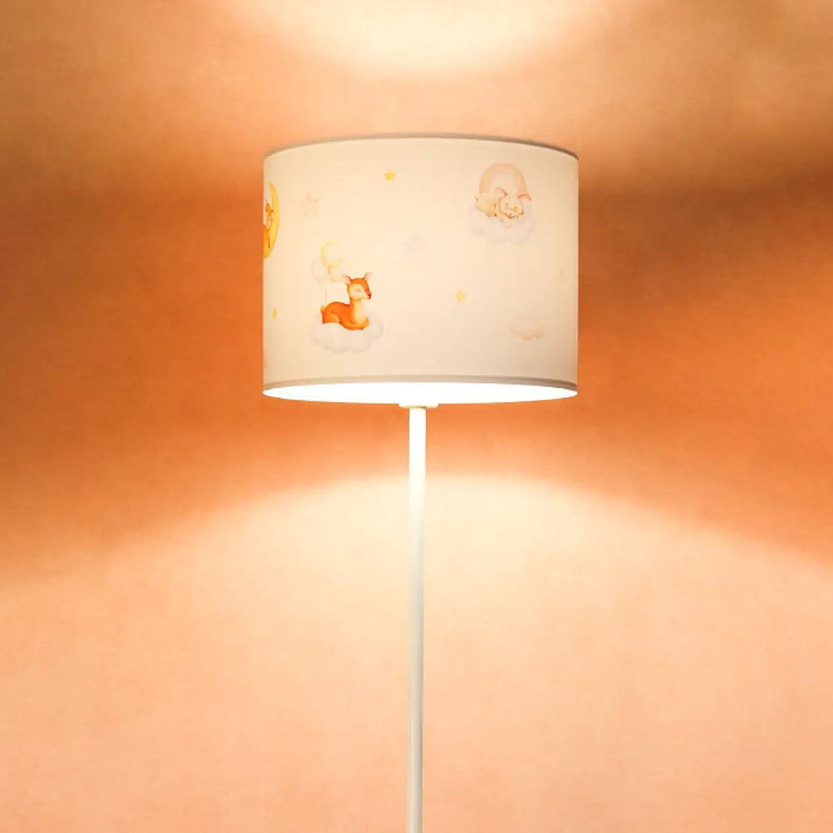 Lampadaire enfant au faon sur un nuage, 150 cm, pied métal