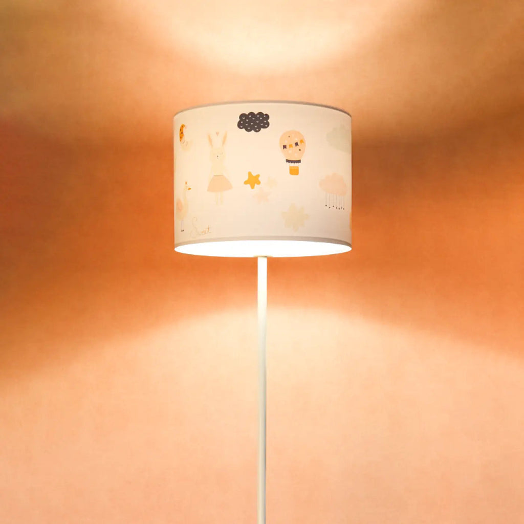 Lampadaire enfant blanc et orange, lapin, cygne et montgolfière