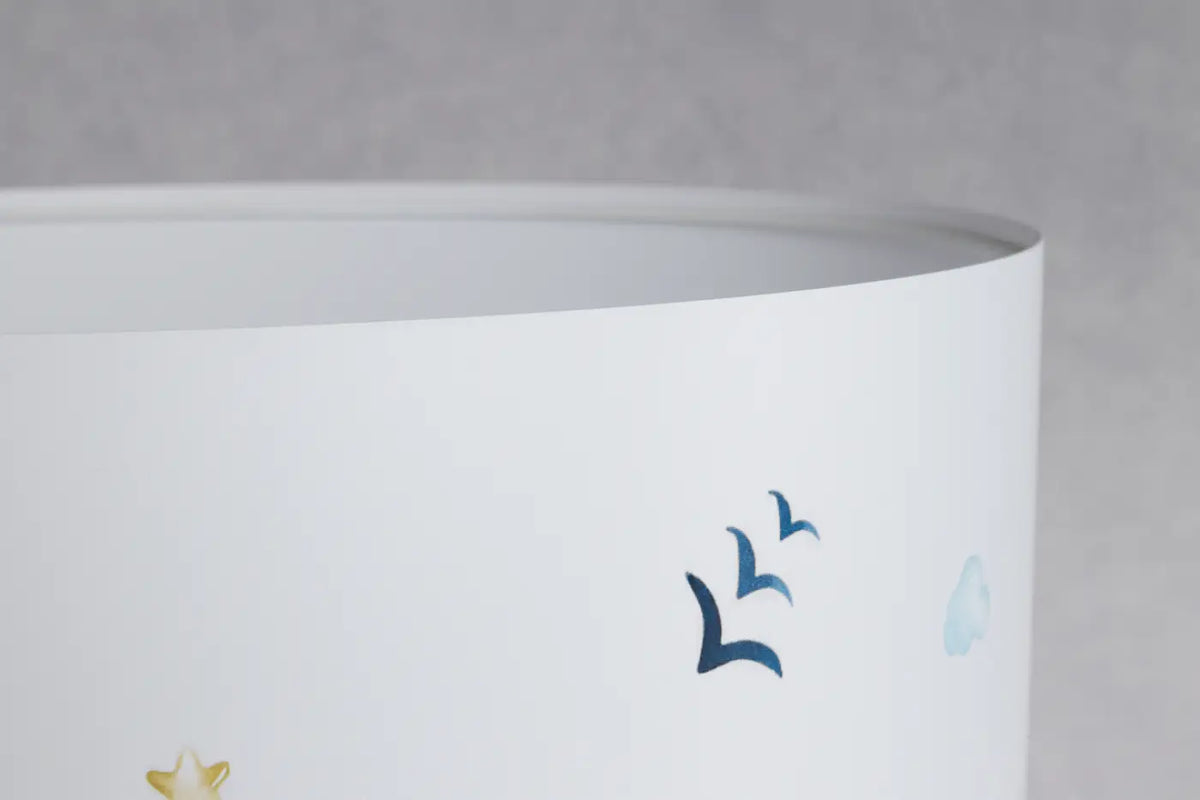 Lampadaire enfant 150 cm, petit aviateur et nuages bleu pastel