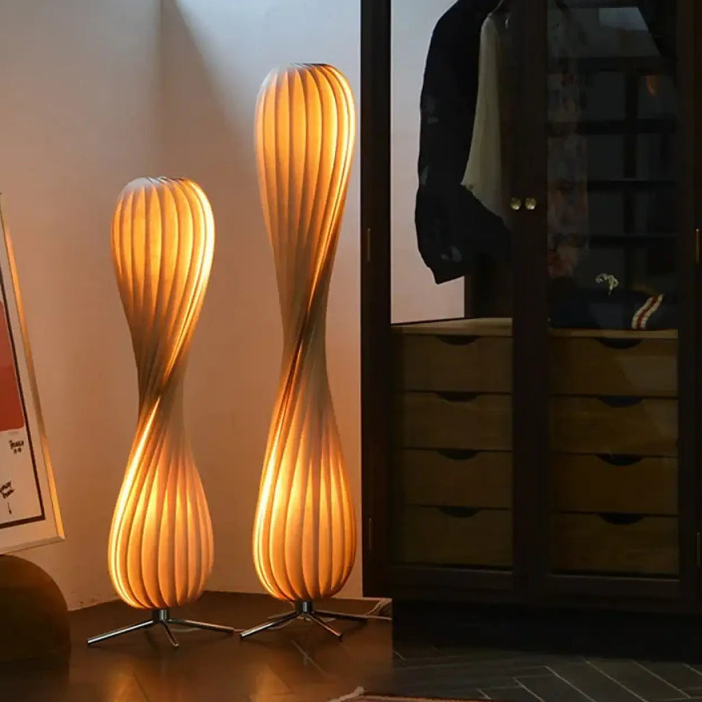 Lampadaire japonais en bois torsadé, taille S ou M