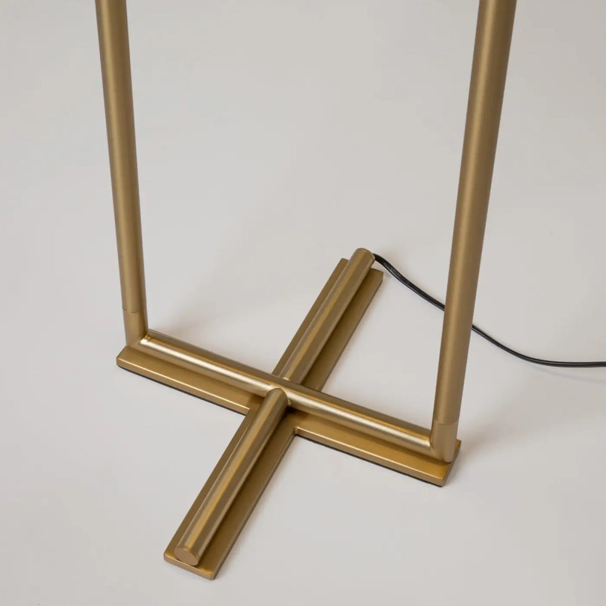 Lampadaire LED à deux globes en verre, 150 cm, noir ou doré