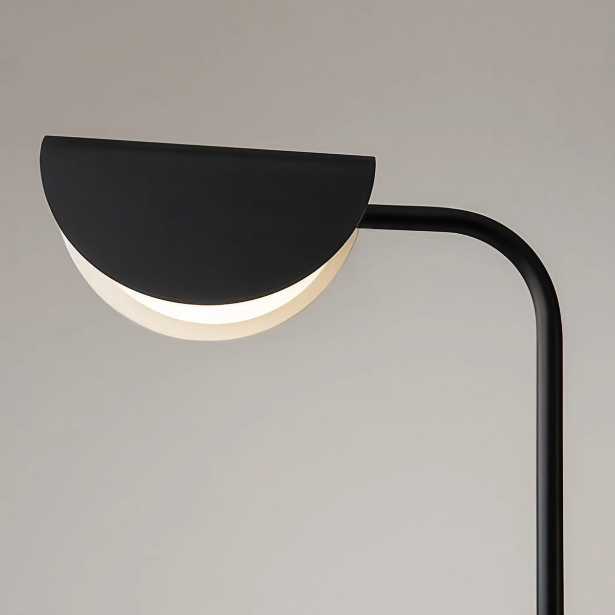 Lampadaire feuille d'acier noir, 140 cm, lumière indirecte