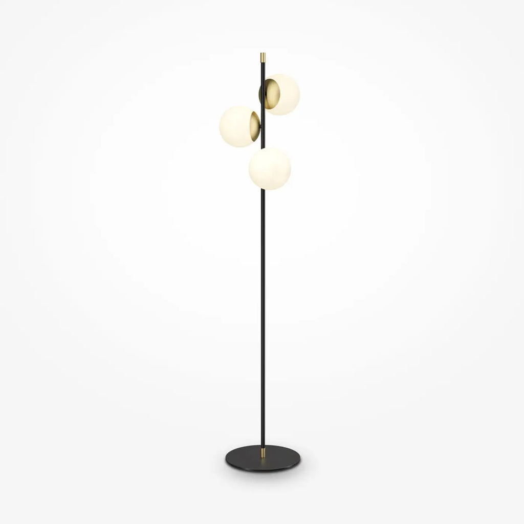 Lampadaire trois globes opalins, acier noir et doré, 150 cm