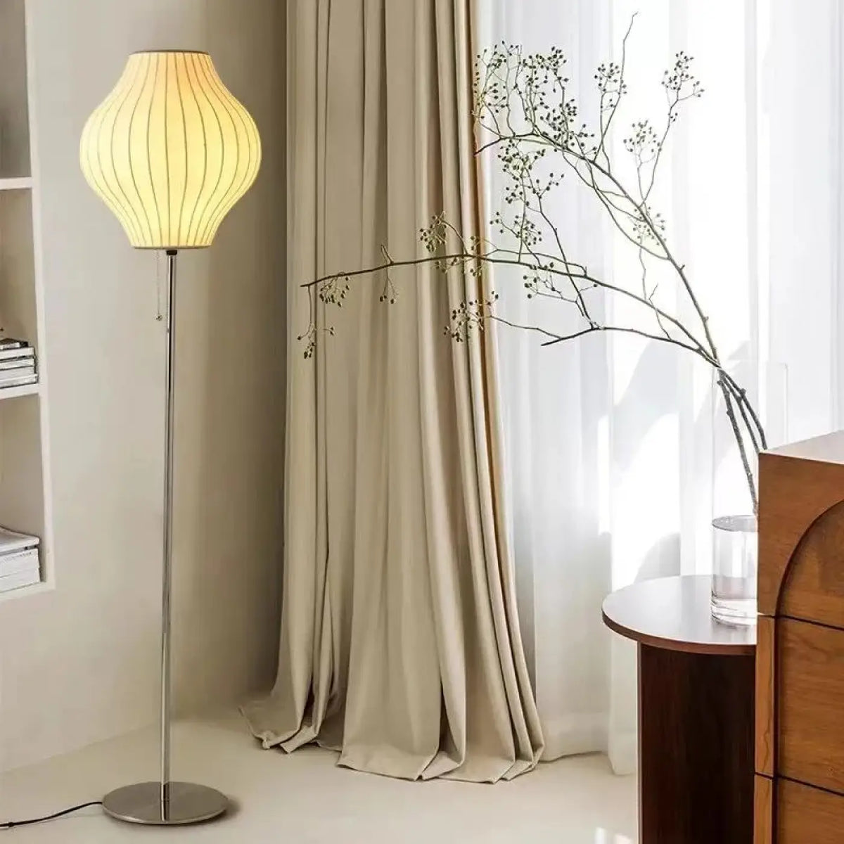 Lampadaire nordique à globe lumineux, quatre modèles