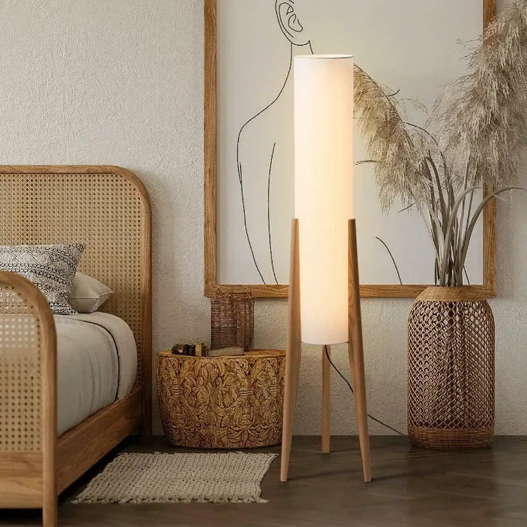 Lampadaire trépied nordique en bois naturel, beige ou marron, beige