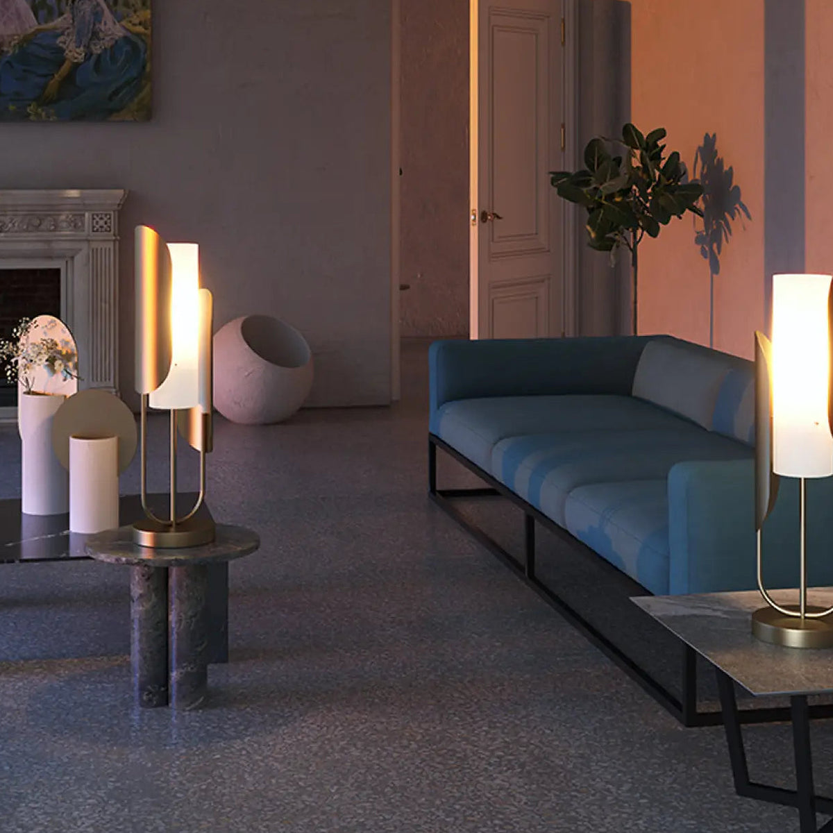 Lampe à poser haute en métal doré et verre opalin, 75 cm