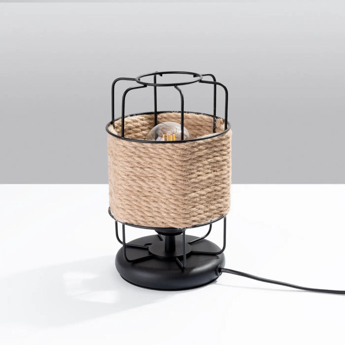 Lampe industrielle à poser, métal noir et corde tressée