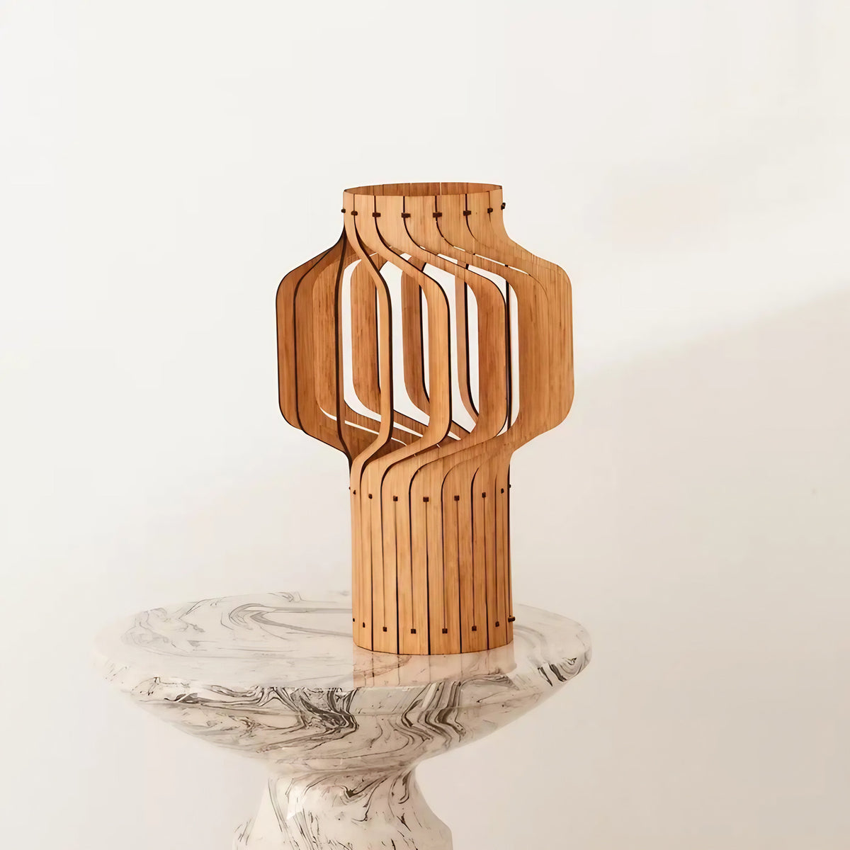 Lampe lanterne en bois plaqué chêne, trois hauteurs S, M, L, beige