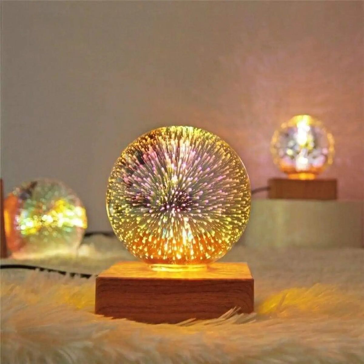 Lampe boule à poser, trois motifs lumineux au choix