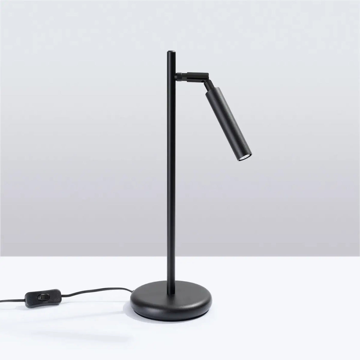 Lampe à poser à tige fine et tube orientable, blanc, noir ou doré, noir