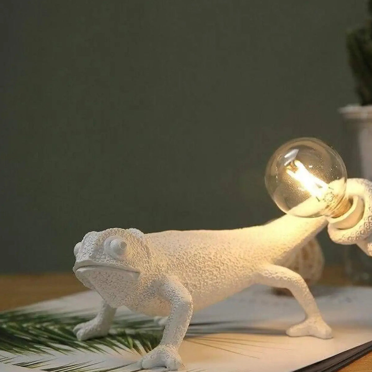 Lampe caméléon décorative, figurine animale lumineuse