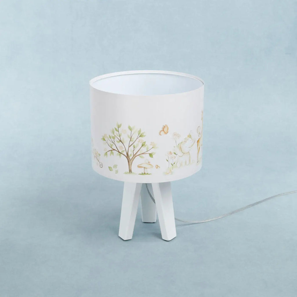 Lampe de chevet enfant au pied en bois, animaux de la savane