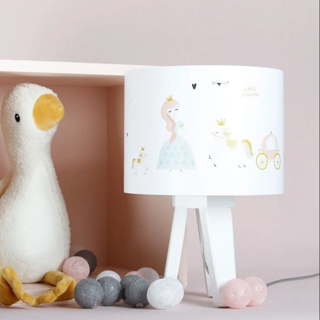 Lampe de chevet enfant princesse et licorne, pied en bois