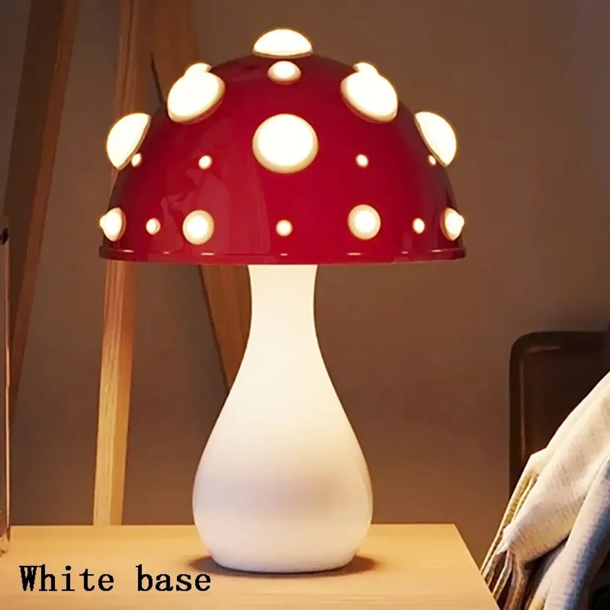 Lampe champignon à pois blancs, pied en bois, abat-jour céramique, blanc