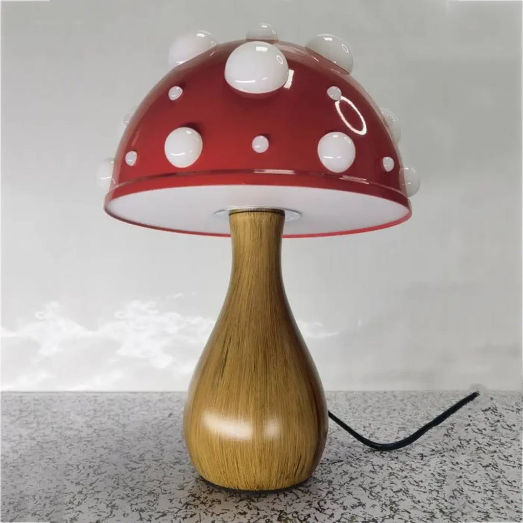 Lampe champignon à pois blancs, pied en bois, abat-jour céramique