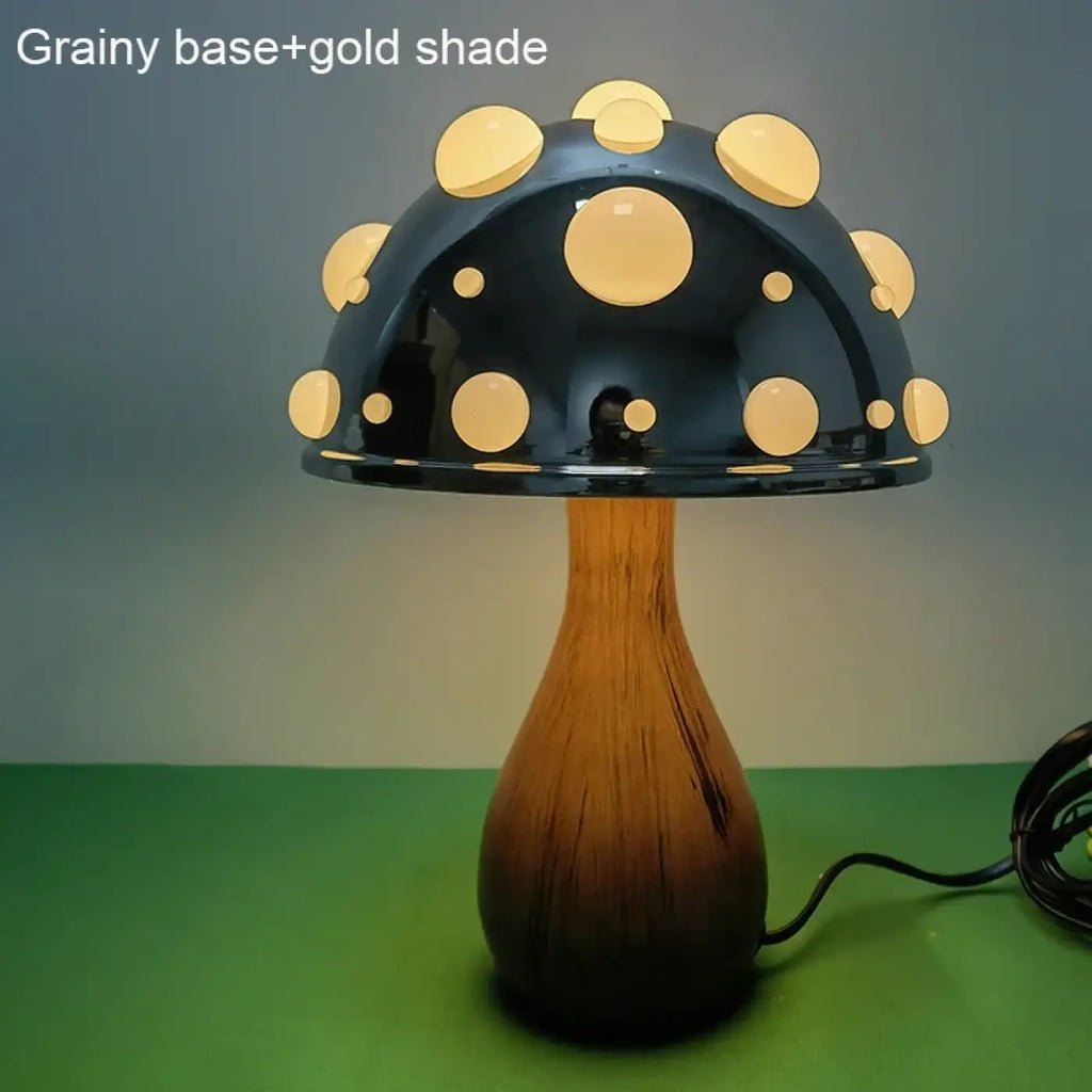 Lampe champignon à pois blancs, pied en bois, abat-jour céramique