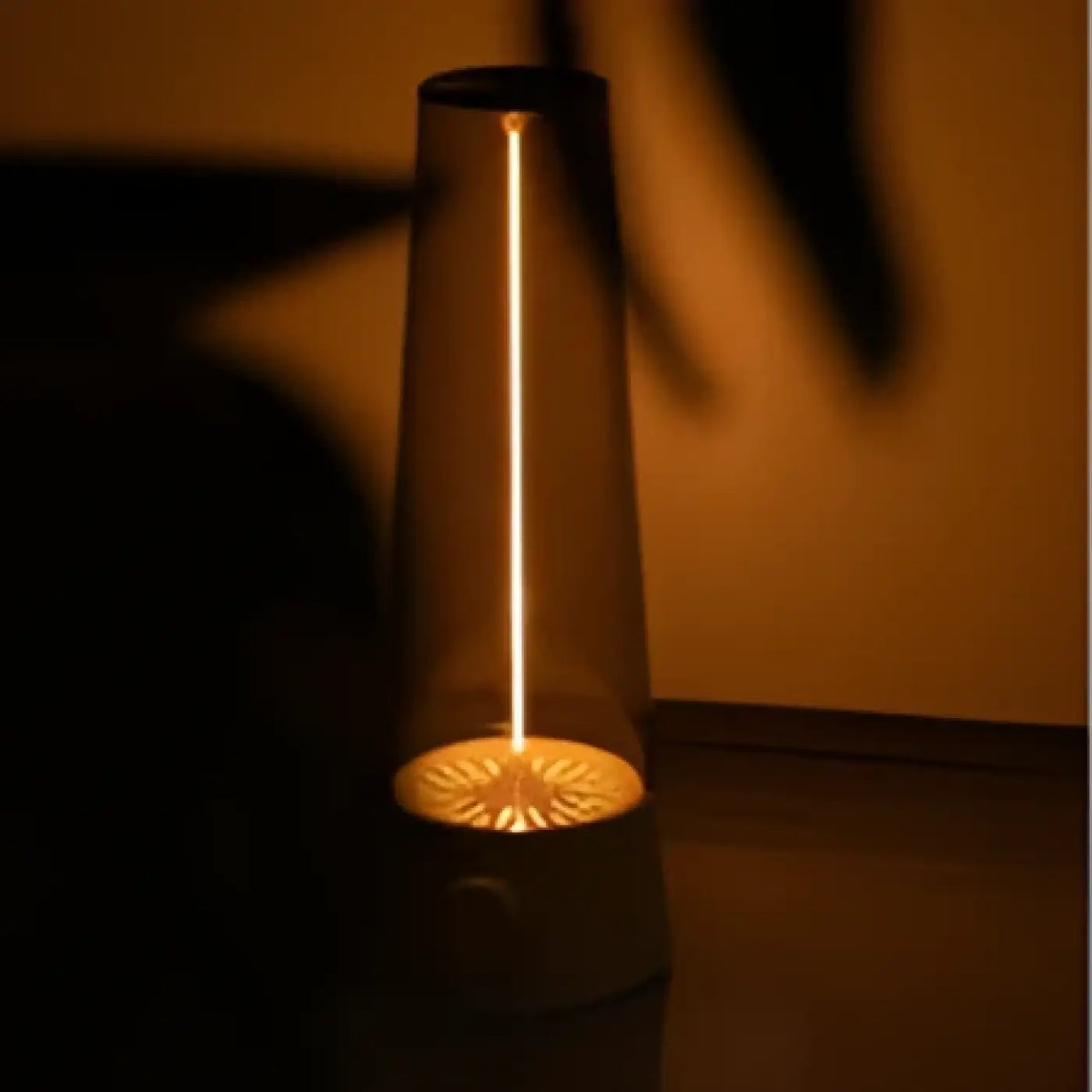 Lampe de chevet conique moderne, blanc ou noir, noir