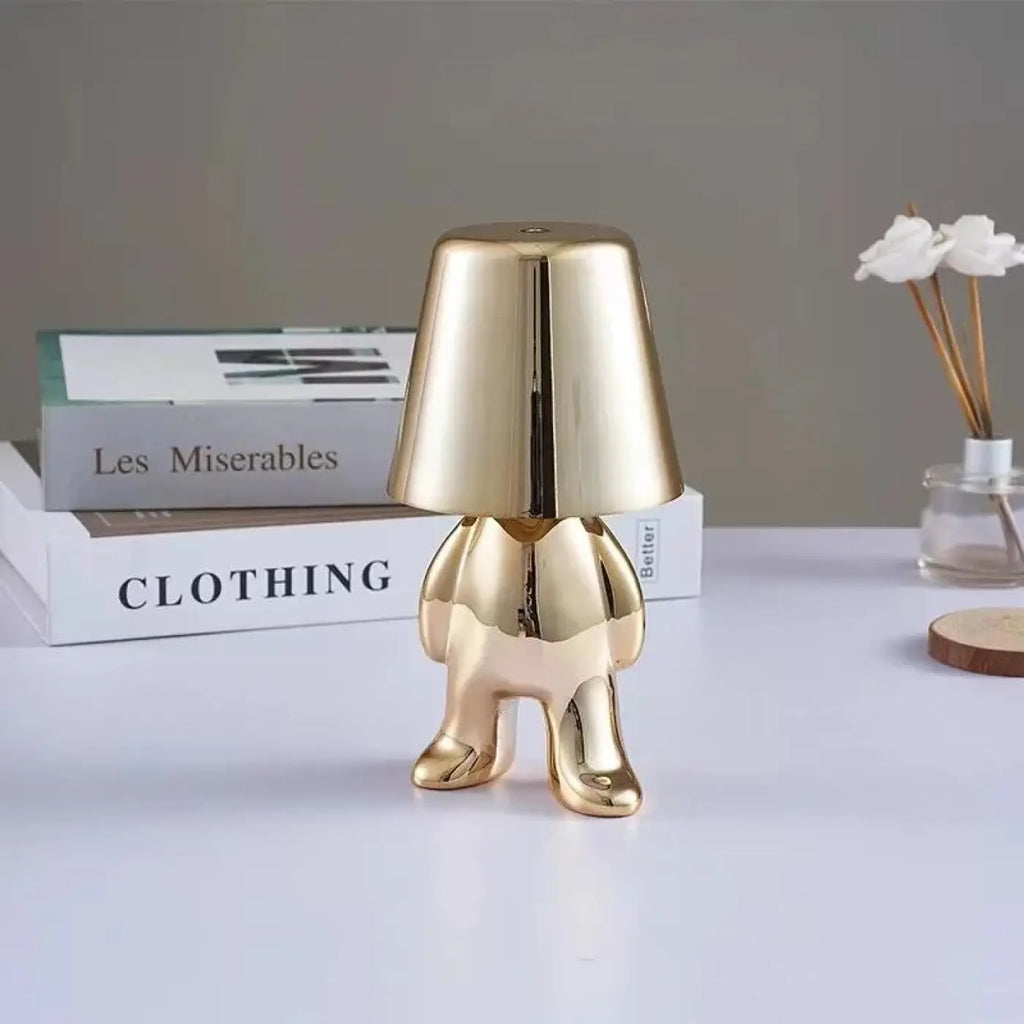 Lampe de chevet figurine à effet métallisé, doré ou argenté, doré