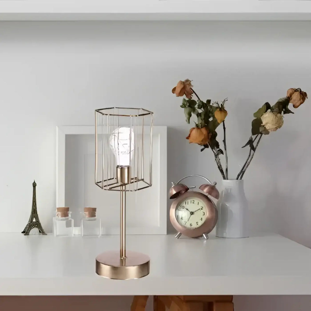 Lampe de chevet design, cinq modèles au choix