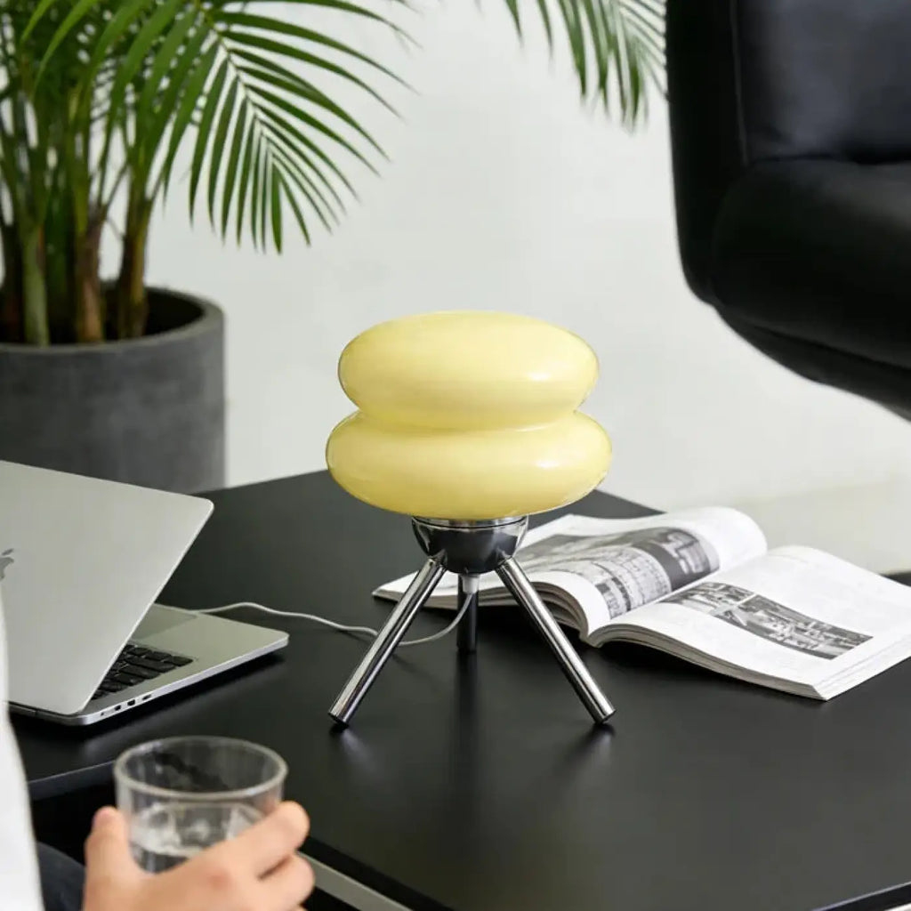 Lampe de chevet géométrique, quatre coloris