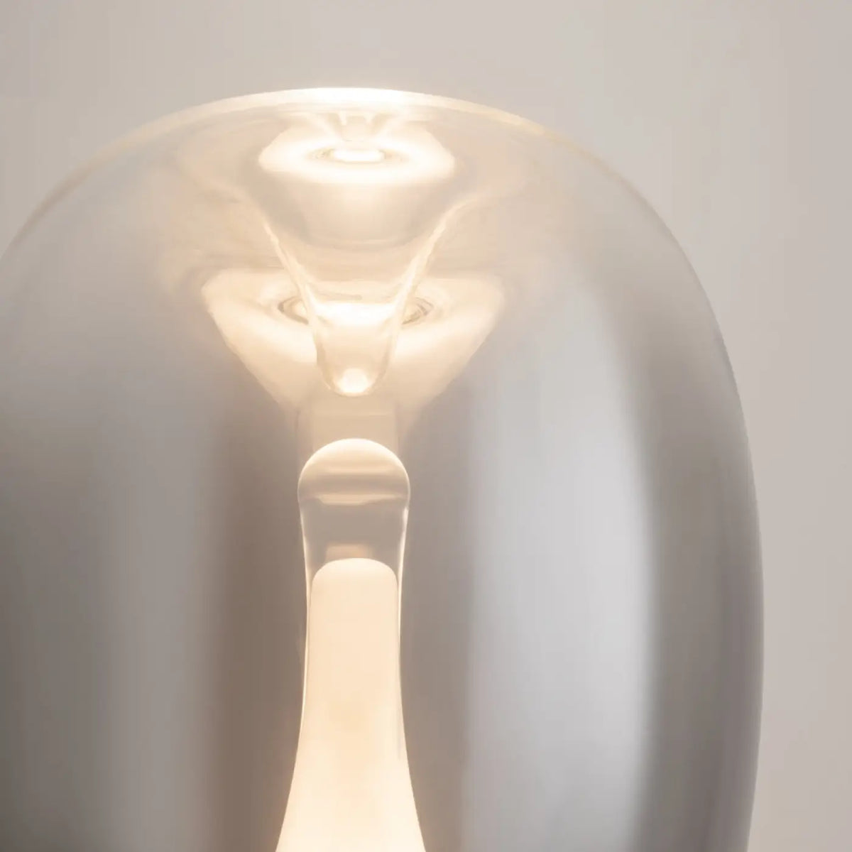 Lampe de chevet LED globe en verre fumé ou transparent