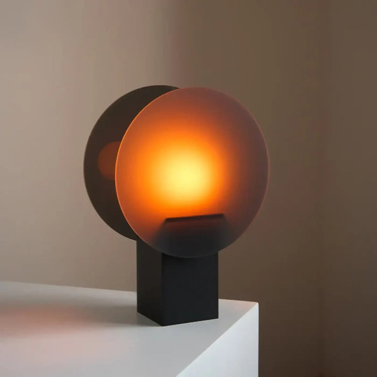 Lampe de chevet à lumière ambrée, ambiance tamisée