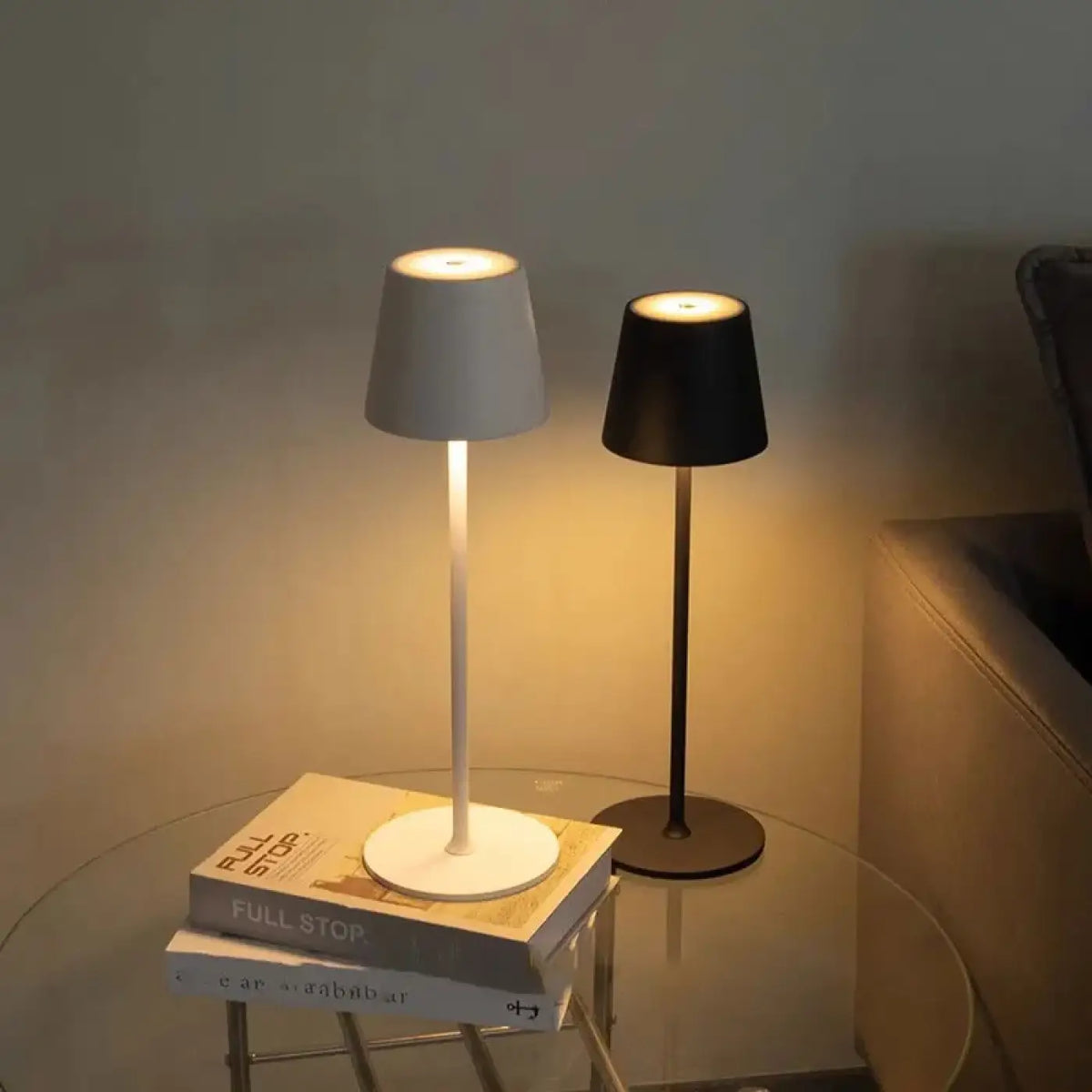 Lampe de chevet minimaliste, noire ou blanche