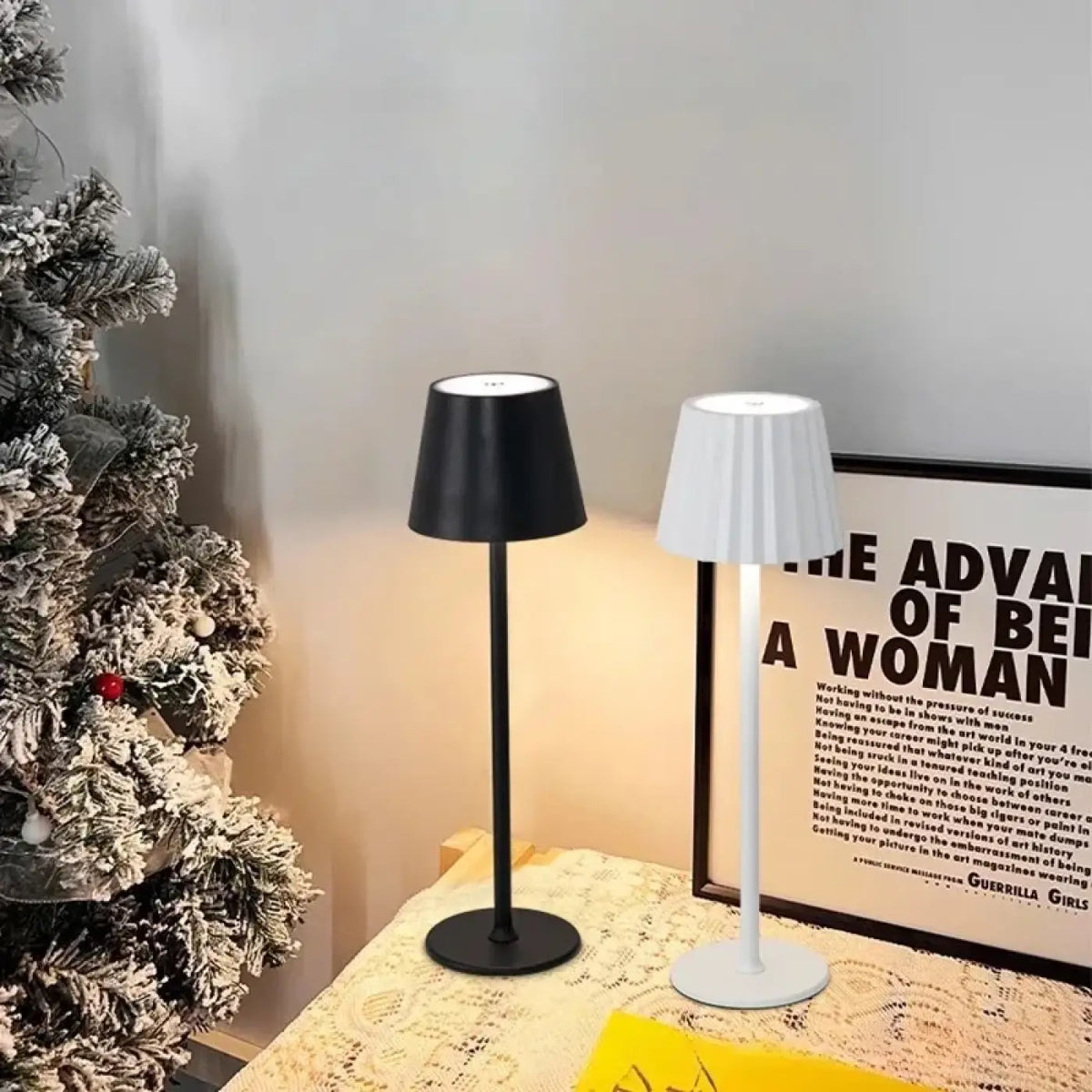 Lampe de chevet minimaliste, noire ou blanche