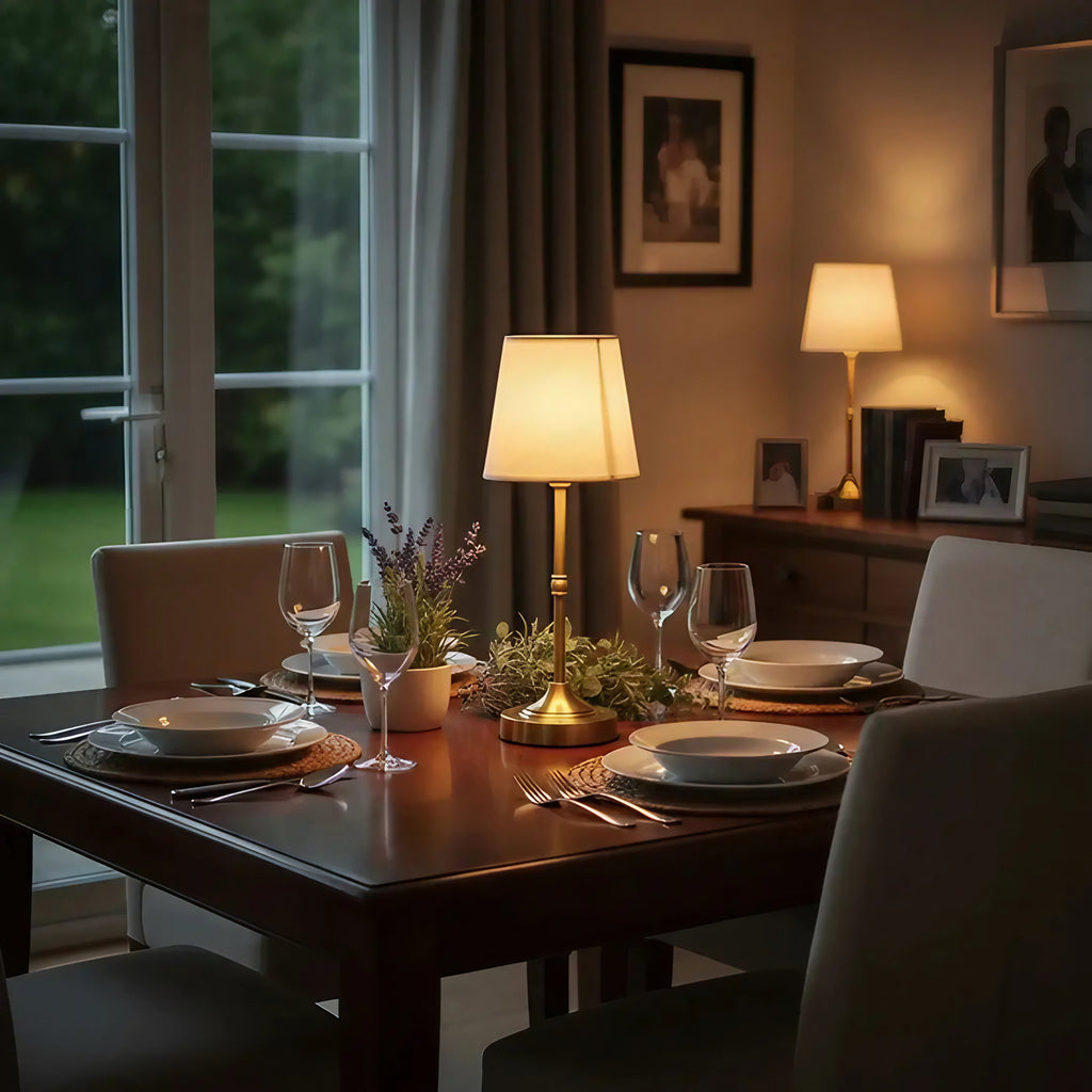Lampe de chevet contemporaine, trois modèles au choix