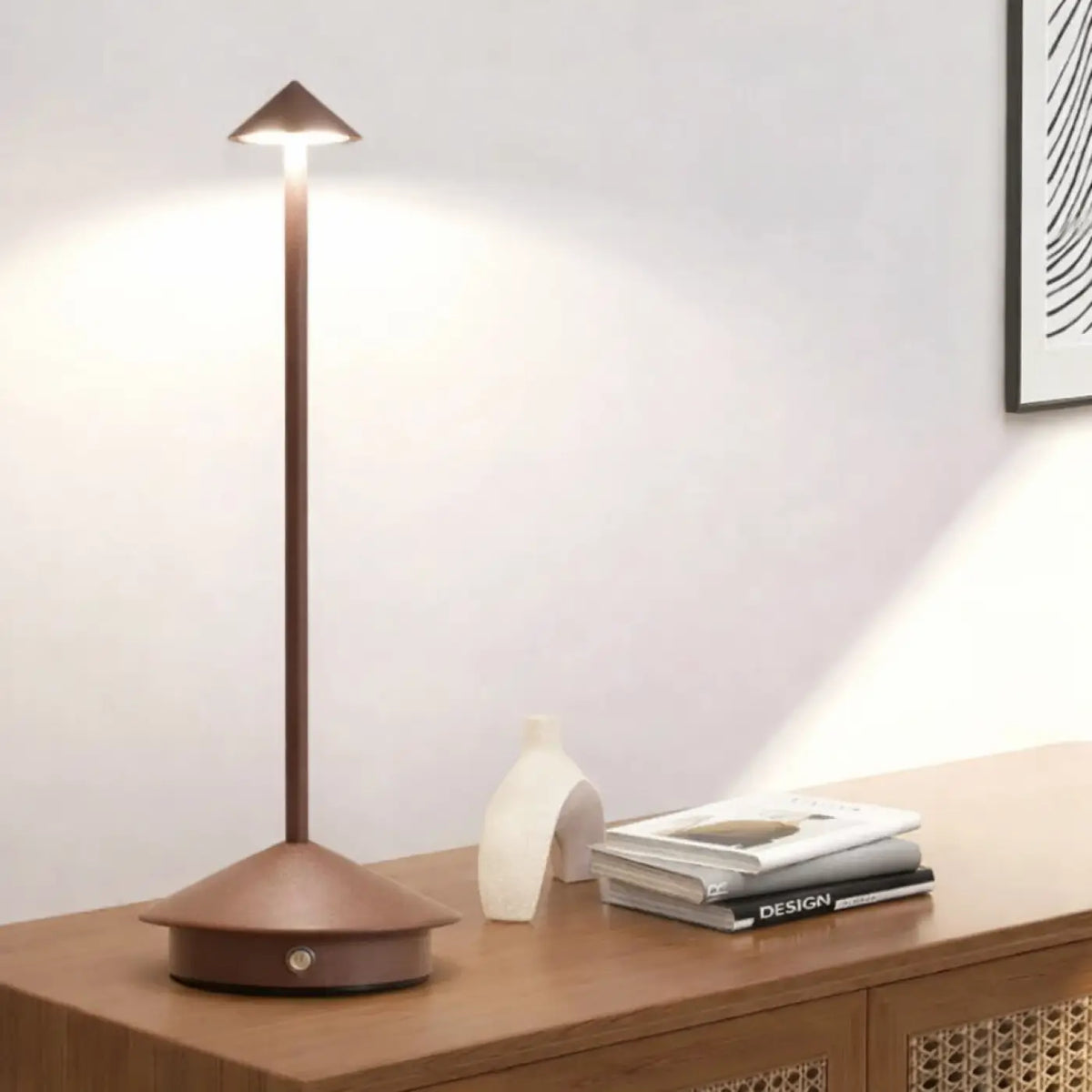 Lampe de chevet moderne et épurée, quatre coloris, marron