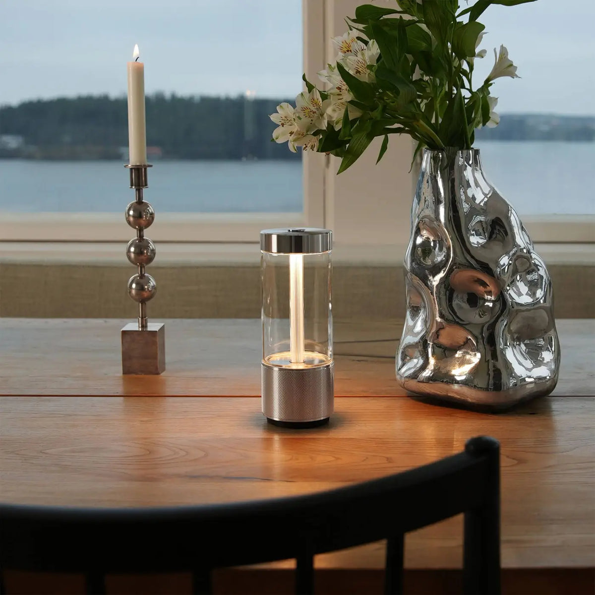 Lampe portable rechargeable LED en acier et verre trempé, IP65