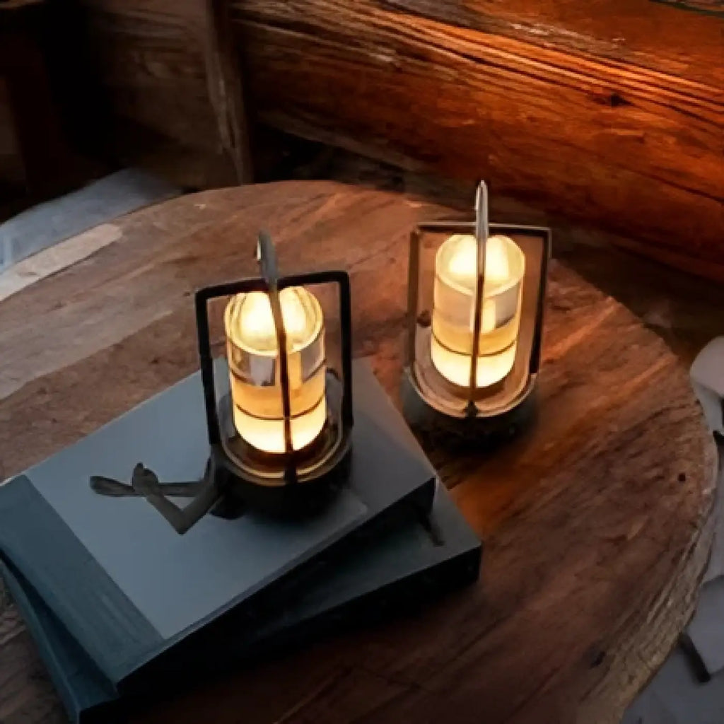 Lampe de chevet industrielle style loft, doré, noir ou argenté