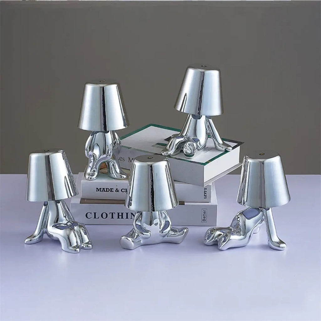 Lampe de chevet figurine à effet métallisé, doré ou argenté