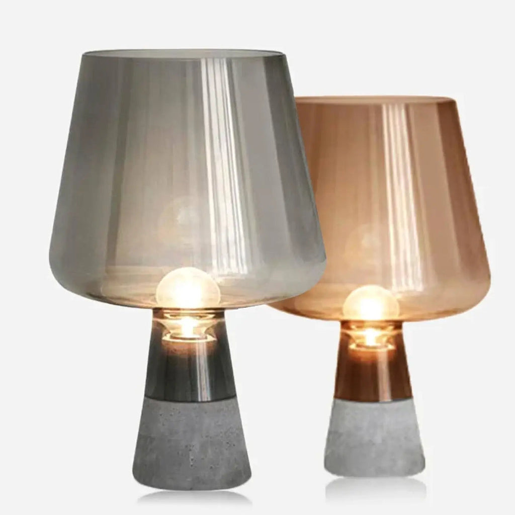 Lampe de chevet en verre fumé, pied effet béton, ambre ou gris